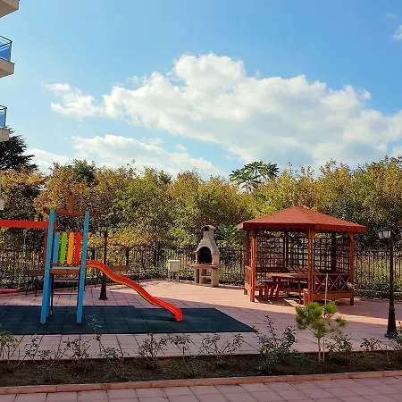 Rent Flora Beach *