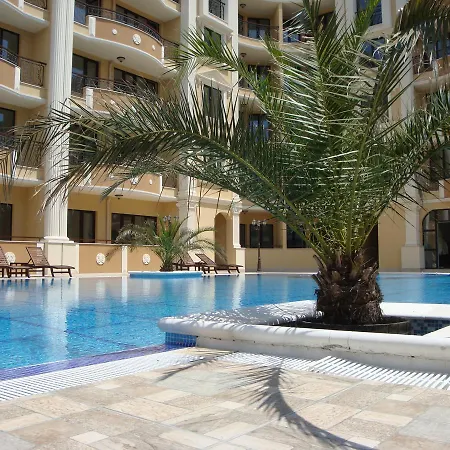 Rent Flora Beach