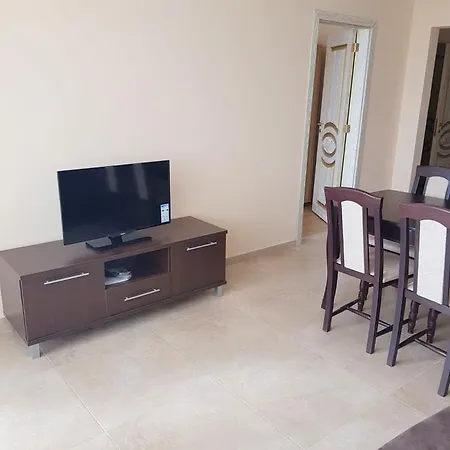 Rent Flora Beach *