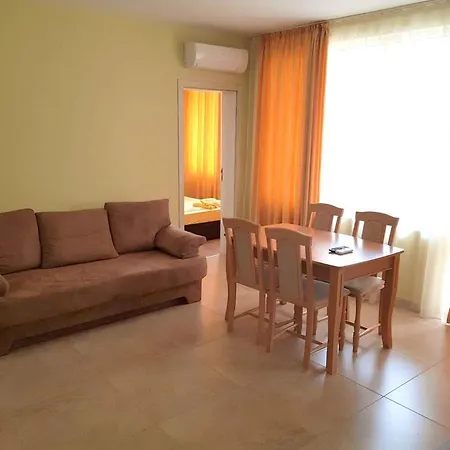 Rent Flora Beach