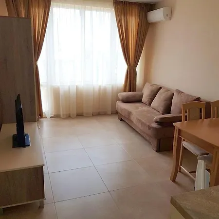 Rent Flora Beach *