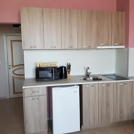 Rent Flora Beach *