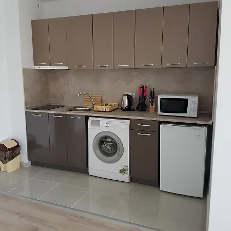 Rent Flora Beach *